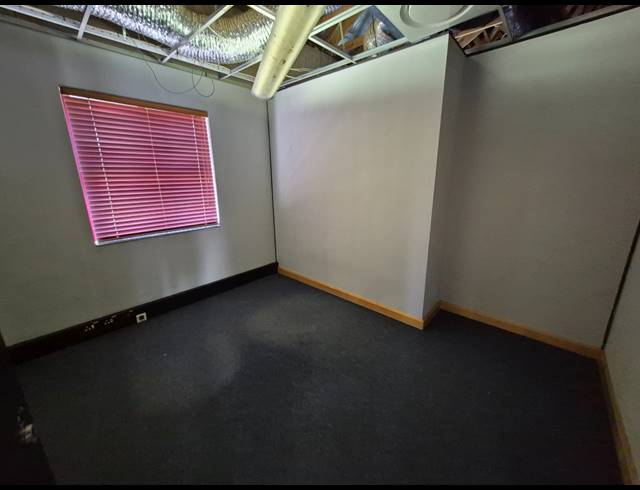 499.99M² OFFICE TO LET IN RIVONIA